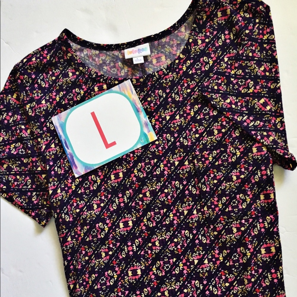 NWT Lularoe L Carly ~ pretty purple print ~